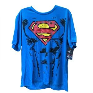 Men’s Superman Short Sleeve Shirt with Cape